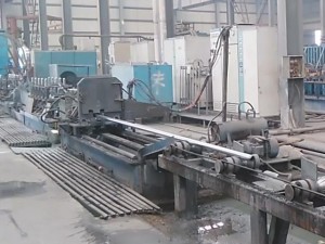 生产钢管-3